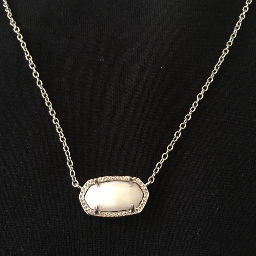 White and Silver Kendra Scott Pendant Necklace